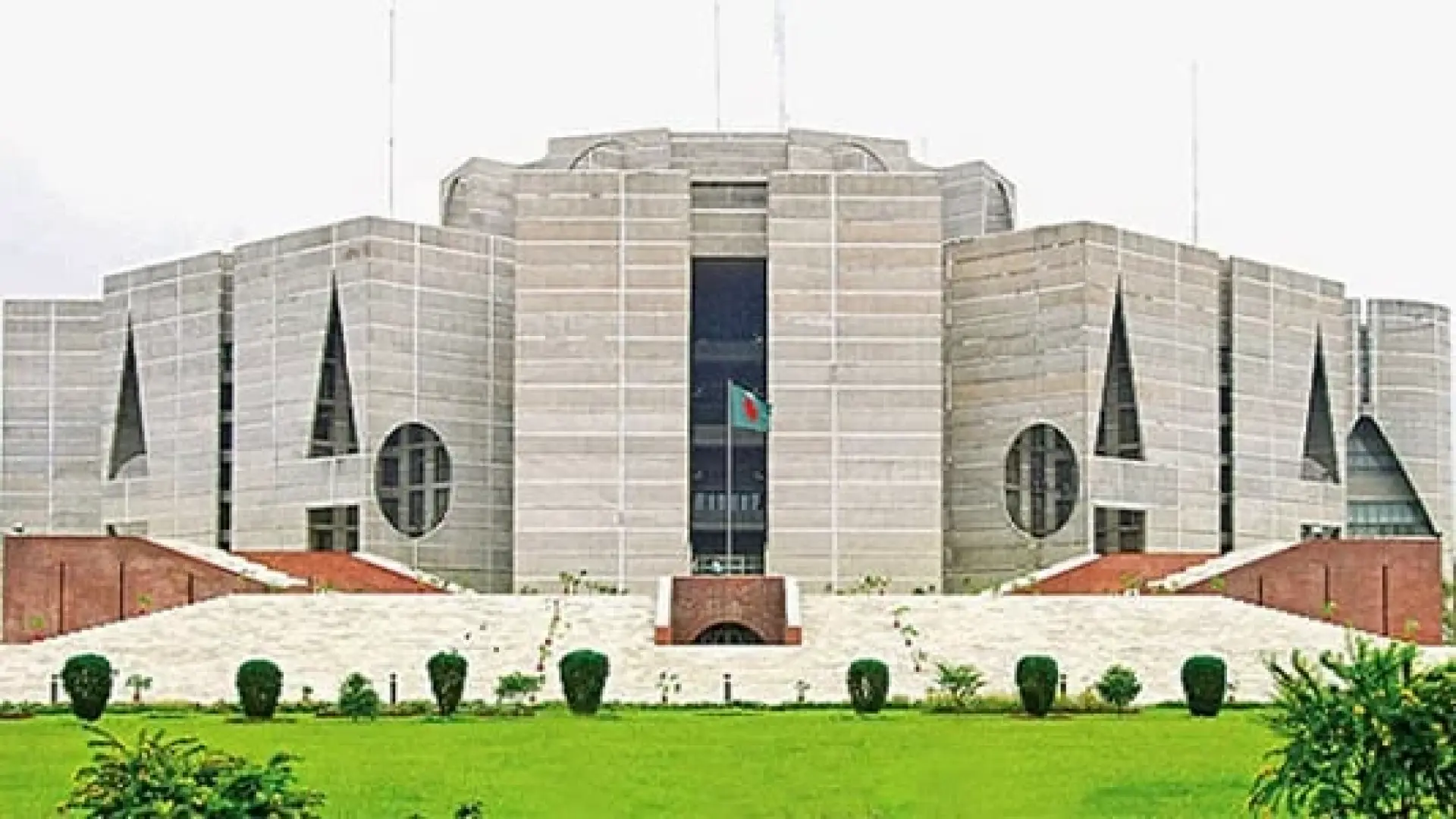 বিএনপি ৩৫, জামায়াত পাচ্ছে ১১টি নারী আসন
