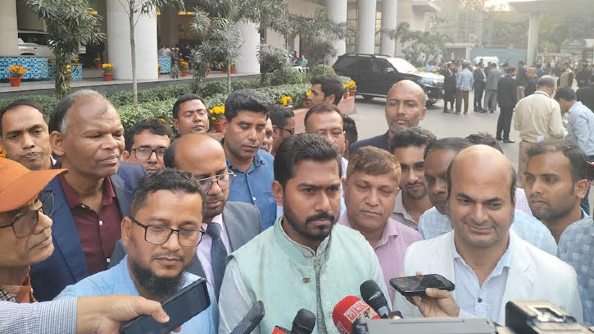 সেহরি, ইফতার ও তারাবিতে নিরবচ্ছিন্ন বিদ্যুৎ রাখার নির্দেশ প্রধানমন্ত্রীর